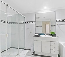 Kozyguru | Haymarket Syd | Overly Warm | 1 Bed Apt