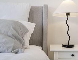 Kozyguru | Kirribilli | Opera House View 2 Bed Apt