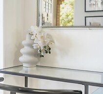 Kozyguru | Kirribilli | Opera House View 2 Bed Apt