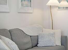 Kozyguru | Kirribilli | Opera House View 2 Bed Apt