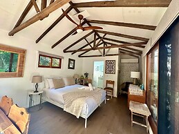 Kozyguru | Marrickville| Lovely Granny Flat Studio