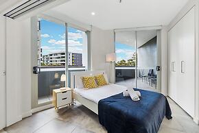 Kozyguru | Mascot | 2 Bed Apt + Free Parking