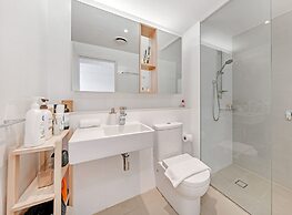 Kozyguru | Macquarie Park | Stylish 1Br & Parking