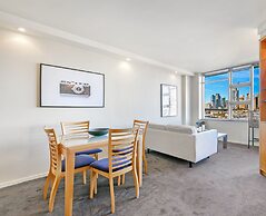 Kozyguru | Mcmahons Point | Opera House View