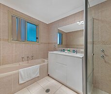 Kozyguru | Penrith | Cosy 4 Bed Holiday House