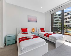 Kozyguru | Penrith | 2 Bed 2 Bath Apt Free Parking