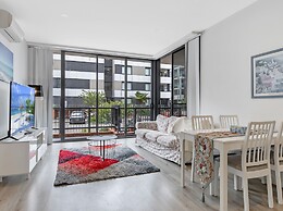 Kozyguru | Penrith | 2 Bed 2 Bath Apt Free Parking