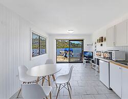 Kozyguru | Waterfront Holiday House With Kayak