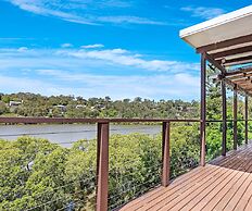 Kozyguru | Waterfront Holiday House With Kayak