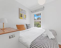 Kozyguru | Redfern | 2 Bed Terrace | Free Parking