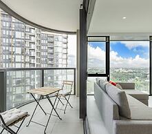 Kozyguru | Rhodes | Modern 2Bed Apt Parking& Views