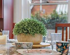 Kozyguru | Rockdale | Spacious 2 Bedrooms House