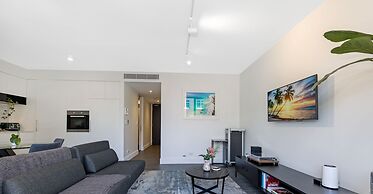 Kozyguru | Surry Hills | Freshly Cozy Apt
