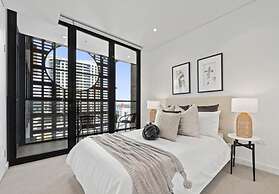 Kozyguru |St Leonards | 1 Bed Best Location & View