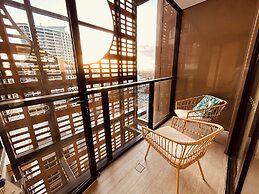 Kozyguru |St Leonards | 1 Bed Best Location & View