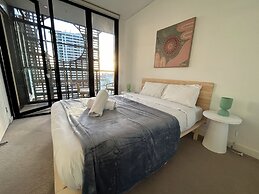 Kozyguru |St Leonards | 1 Bed Best Location & View