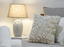 Kozyguru | Barangaroo | Waterfront Views Studio