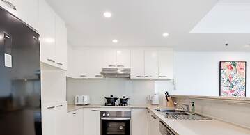 Kozyguru | Sydneycbd | Amazing City View 3B Apt