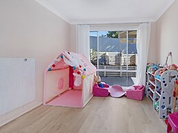 Kozyguru | Thornleigh | 4 Beds Dream Holiday House