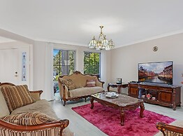 Kozyguru | Thornleigh | 4 Beds Dream Holiday House