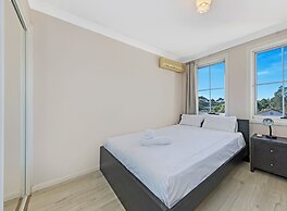 Kozyguru | Thornleigh | 4 Beds Dream Holiday House
