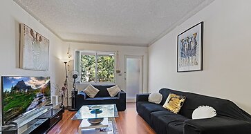 Kozyguru | Westmead | 2Bed Unit + Free Parking