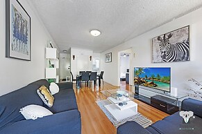 Kozyguru | Westmead | 2Bed Unit + Free Parking