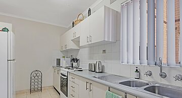 Kozyguru | Westmead | 2Bed Unit + Free Parking