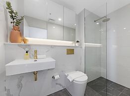 Kozyguru | Wentworth Point | 2B Apt+Free Parking