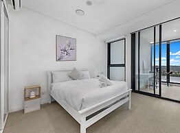 Kozyguru | Wentworth Point | 1 Bed Waterview Apt