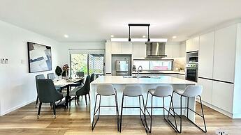 Kozyguru | Mermaid Waters | Charming 3 Bed Home
