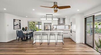 Kozyguru | Mermaid Waters | Charming 3 Bed Home