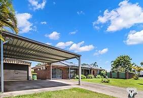 Kozyguru | Mermaid Waters | Charming 3 Bed Home