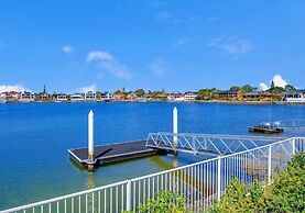 Kozyguru | Mermaid Waters | Waterfront With Private Jetty