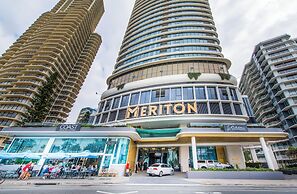 Kozyguru | Surfers Paradise | Ocean Views