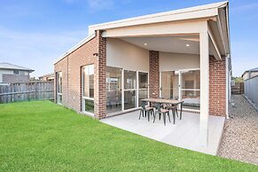 Kozyguru | Greenvale | 5 Bedroom Holiday Home