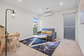Kozyguru | Greenvale | 5 Bedroom Holiday Home