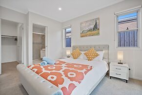 Kozyguru | Greenvale | 5 Bedroom Holiday Home