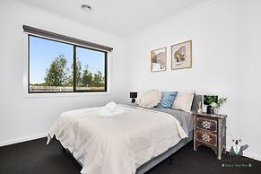 Kozyguru | Pakenham | Comfortable 4-Bedroom House