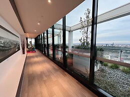 Kozyguru | Southbank Place High Level | 1 Bed Apt