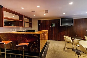 360 Confort Suítes by Ozped