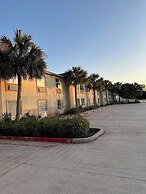 Franklin Inn & Suites