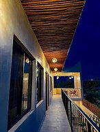 Otoch Maya Hotel