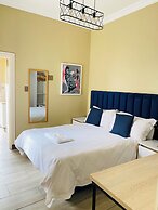Henry George Guesthouse