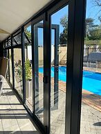 Henry George Guesthouse