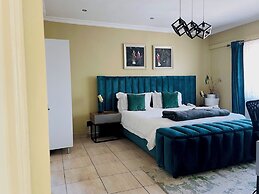 Henry George Guesthouse