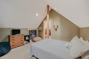 79mbr - Hot Tub - Pets Ok - Wifi - BBQ