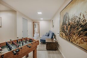 80mbr - Hot Tub - Wifi - BBQ - Wood Stove - Sleeps 7