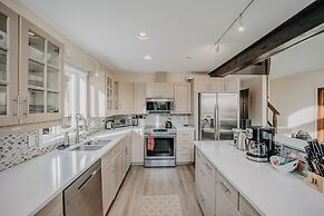 80mbr - Hot Tub - Wifi - BBQ - Wood Stove - Sleeps 7