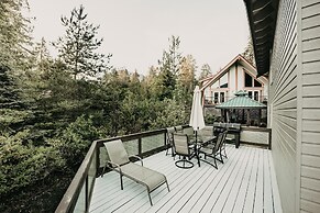 80mbr - Hot Tub - Wifi - BBQ - Wood Stove - Sleeps 7